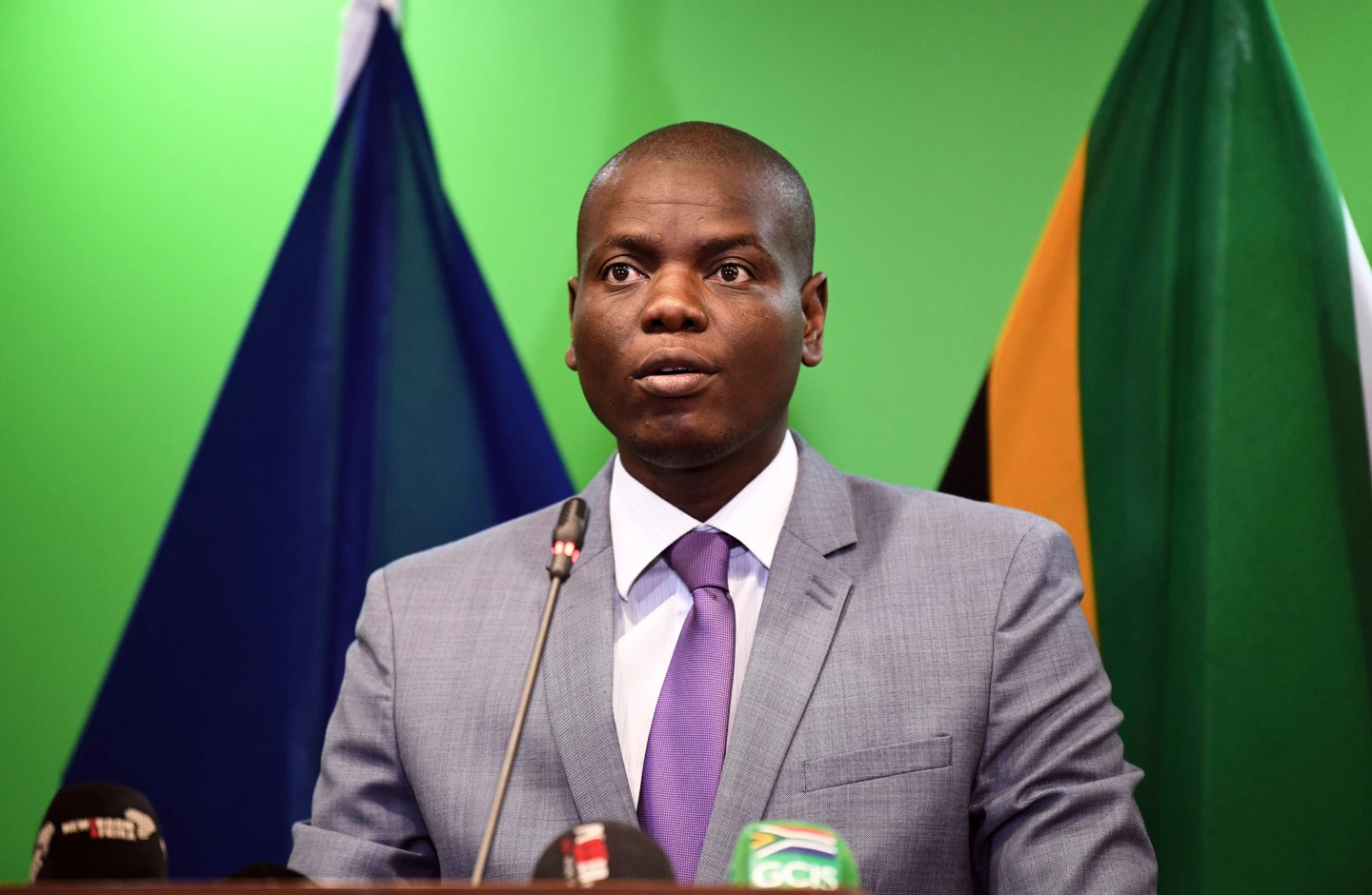 South Africa pushes for Africa-wide talks on migration challenges