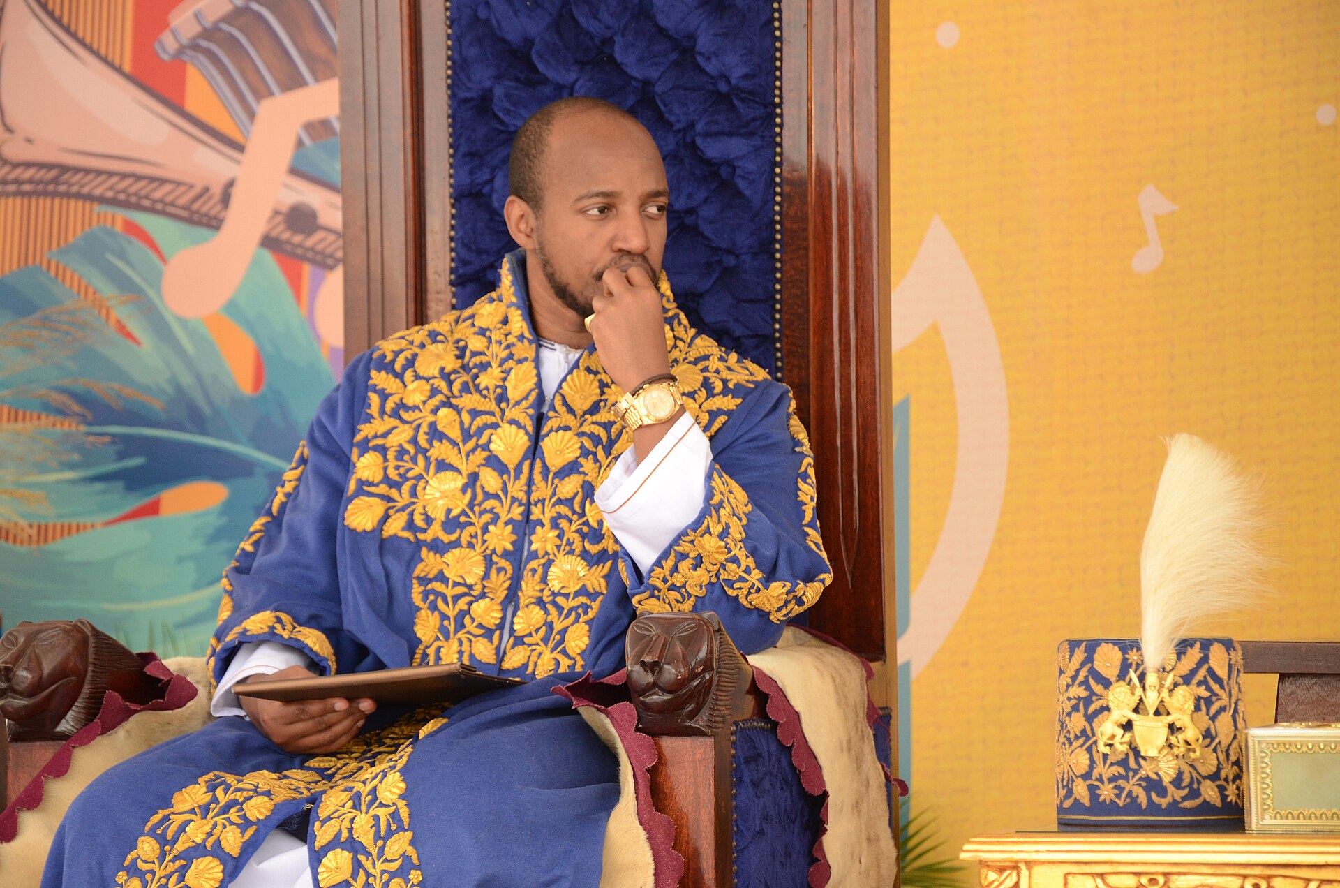 Succession row grows in Uganda as King Oyo’s body returns home