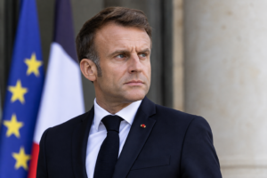 Niger criticises France after expulsion of two diplomats